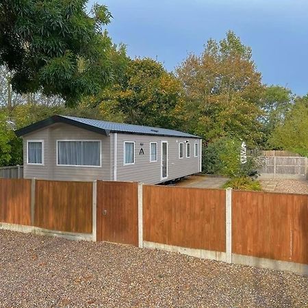 Bishy Barnabee, Waxham Nr Sea Palling, Path To The Sandy Beach Норуич Екстериор снимка